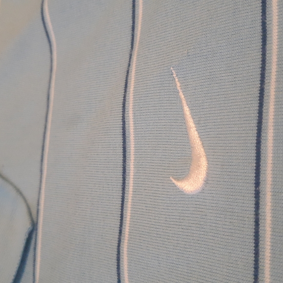 Vintage Nike Light/Sky and Navy Blue and White Stripped Polo/Golf Shirt - Picture 5 of 17